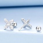 Ezüst fülbevaló, virág