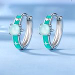 Ezüst fülbevaló, zöld bolygó