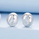 Ezüst fülbevaló, csomó