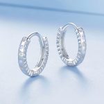 Ezüst fülbevaló, csillagos