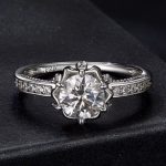 Ezüst gyűrű virággal, 8