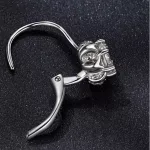 Ezüst fülbevaló, virág