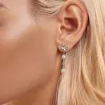 Ezüst fülbevaló gyöngyökkel