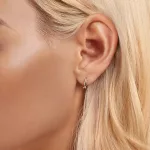 Ezüst fülbevaló, csavart