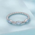 Ezüst női gyűrű, opál, 8