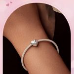 Ezüst charm, szerelem