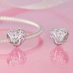 Ezüst charm, szív életfával