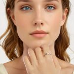 Ezüst gyűrű kövekkel, 6