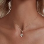 Ezüst charm, kelta csomó