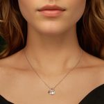 Ezüst nyaklánc moissanitkristállyal