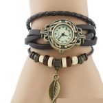  Damenarmbanduhr aus Leder mit Engelsflügeln, kaffeebraun