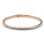  Klassisches rundes Armband, verziert mit Swarovski-Kristallen