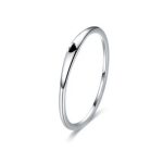 Silberring mit schwarzem Herz, Größe 8