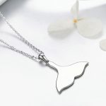 Silberne Halskette, Meerjungfrau