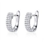 Silberohrringe mit weißem Kristall