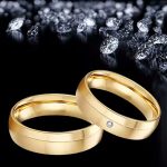 Női karikagyűrű nemesacélból, aranyszínű, 10-es méret