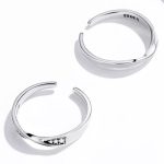 Silberner Damenring, elegant