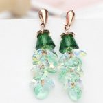  Einzigartige Ohrringe, verziert mit Swarovski-Kristallen