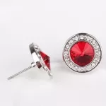  Runde Steinohrringe, Clear Siam, verziert mit Swarovski-Kristallen