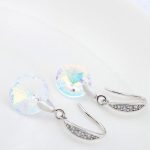  Ohrhänger, verziert mit Swarovski-Kristallen