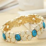  Schmetterlingsarmband, verziert mit Swarovski-Kristallen