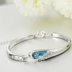  Wassertropfen-Steinarmband