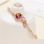  Vorhängeschloss und Schlüsselarmband