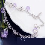  Elegantes Steinarmband, Violett, verziert mit Swarovski-Kristallen