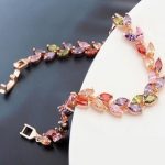  Blattförmiges Armband