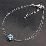 Antiallergenes transparentes Armband, Aquamarin, verziert mit Swarovski-Kristallen