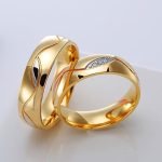 Damen-Ehering mit geometrischem Muster, Edelstahl, Gold, Größe 10