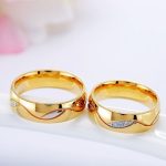 Herren-Ehering mit geometrischem Muster, Edelstahl, Gold, Größe 13