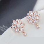  Luxuriöses blumenförmiges Schmuckset, Roségold, Roségold