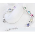  Armband mit Herzmuster, mehrfarbig, verziert mit Swarovski-Kristallen
