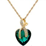  Vergoldete Halskette mit Herzanhänger, grün