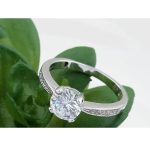  Klassischer runder Steinring, Kristall, 6,5