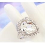  Tropfenförmiger Ring, Kristall, verziert mit Swarovski-Kristall, 7,5