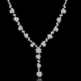  Blumenkristall-Halskette, silberfarben