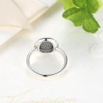 Silberring mit kleinen Kristallen, Größe 9