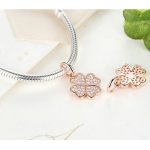  Silberner Kleeblatt-Anhänger mit Zirkonsteinen, Roségold, Roségold