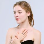 Damen-Ehering aus Edelstahl mit Herzmotiv, Größe 7