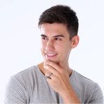 Herren-Ehering aus Edelstahl mit Herzmotiv, Größe 9