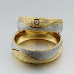 Damen-Ehering mit abstraktem Dekor, Edelstahl, Gold, Größe 10