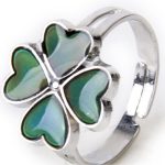  Stimmungsring mit vierblättrigem Kleeblattmotiv, größenverstellbar