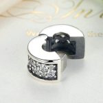  Silberner Perlenanhänger mit Kristallsteinen