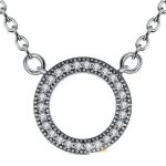 Silberne Creolenkette mit Strasssteinen