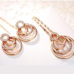  Ringschmuckset, verziert mit Swarovski-Kristallen