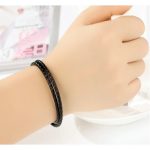 Geflochtenes Armband, Leder, schwarz, mit Silberverschluss, 40 cm