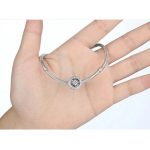  Silberner Radanhänger, verziert mit Zirkonkristall