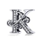 Silberner Buchstabe-K-Charm mit Zirkoniumkristall